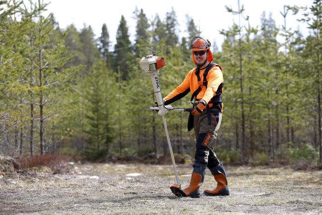 Joni Kallioaholta raivaussahaus sujuu