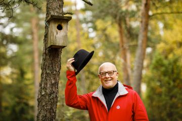 Kiinnostusta mhy-valtuustojen ehdokkuuteen on vaihtelevasti. Vain äänestämällä voi vaikuttaa siihen, että valtuustossa on omia arvoja vastaava päätöksentekijä, Jouni Tiainen korostaa. (Kuvaaja: Seppo Samuli)