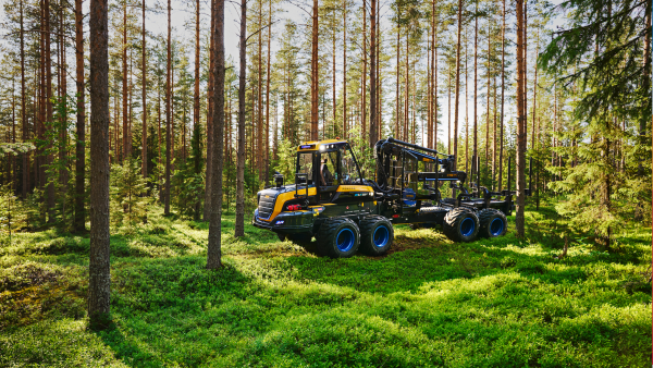 Ponsse EV1 -konsepti on kehitetty Ponssen ajokoneiden suosituimman kokoluokan, 15 tonnin kuormankantokyvyn kuormatraktoriin. 