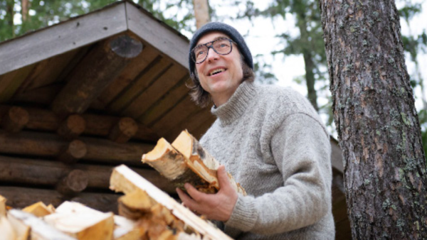 Janne Rauhan- suu on perinyt klapien teke- misen tavan isältään, metsäalan yrittäjä Matti Rauhansuulta.